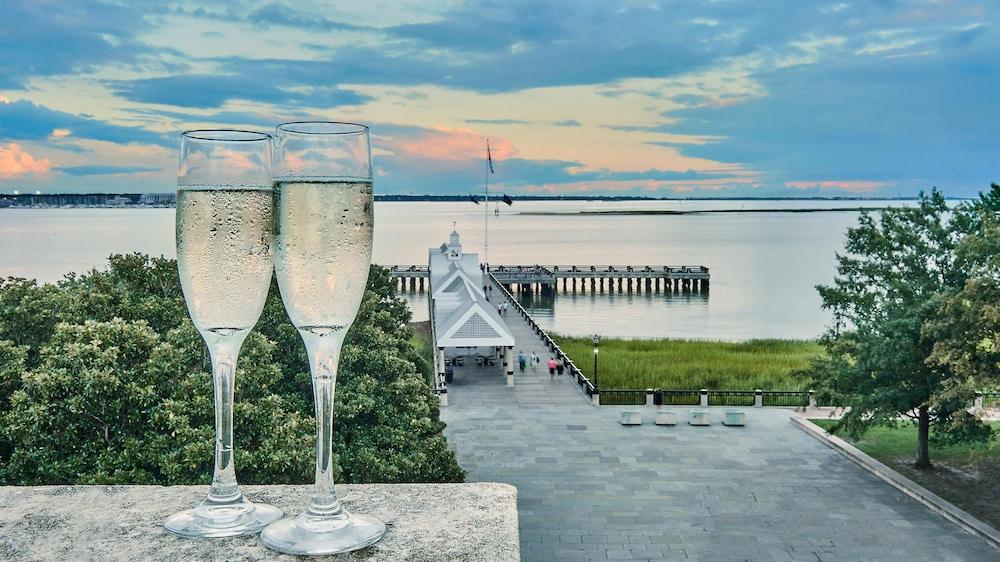 Harbourview Inn Charleston Exterior photo